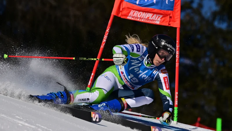 Ana Bucik med današnjim nastopom na Kronplatzu. FOTO: Tiziana Fabi/AFP