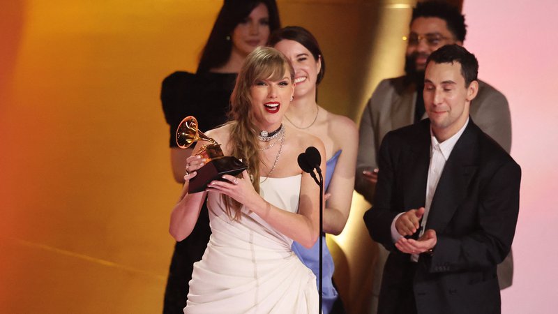 Fotografija: Taylor Swift je bila na letošnjih grammyjih nominirana v šestih kategorijah. FOTO: Mike Blake/Reuters