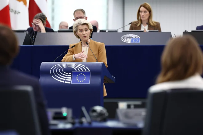 Predsednica evropske komisije meni, da ima Evropa najbolj zdravo in najkakovostnejšo hrano na svetu, za to se je treba zahvaliti kmetom, ki imajo v tem sistemu osrednjo vlogo. FOTO: Frederick Florin/AFP