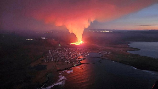 FOTO: Iceland Civil Protection/Reuters