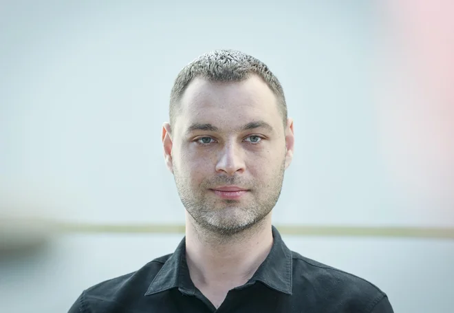 Na predsedniških volitvah volilno telo jasnih idej – npr. pobude, naj Slovenija izstopi iz Nata – ni nagradilo. FOTO: Jože Suhadolnik