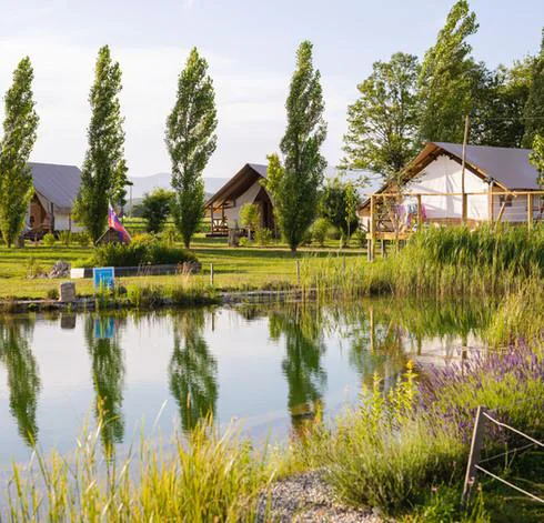 Glamping Kolpa Resort spada med najlepše v Evropi. FOTO: Glamping Kolpa Resort