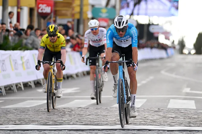 FOTO: Decathlon AG2r
