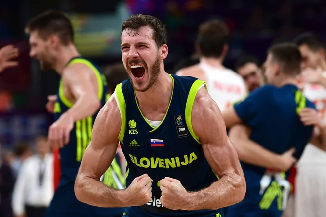 Goran Dragić je bil dirigent šampionskega orkestra v Istanbulu. FOTO: AFP