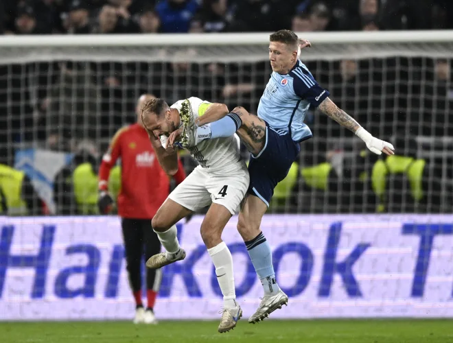 Jon Gorenc Stanković je znova igral vidno vlogo pri Sturmu. FOTO: Radovan Stoklasa/Reuters