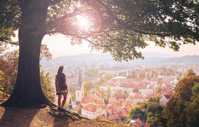 Ljubljana obiskovalce vabi v vseh letnih časih, saj nikoli ne zmanjka romantičnih kotičkov za spoznavanje zelene oaze. 