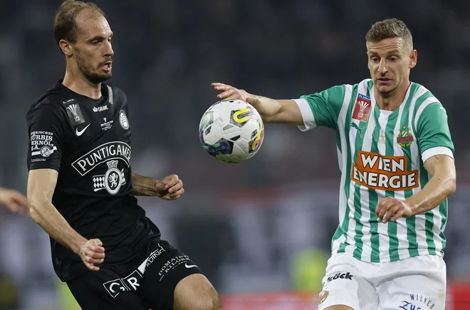 Jon Gorenc Stanković (levo) se bo v evropskem tekmovanju s Sturmom soočil z Lillom. FOTO: Lisa Leutner/Reuters