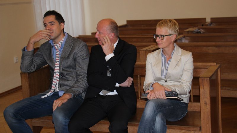 Fotografija: Po dveh oprostilnih sodbah so Ksenja Žnideršič Planinc, Matjaž Albreht in Klemen Hosta obsojeni na zaporne kazni. FOTO: Tanja Jakše Gazvoda/Slovenske novice