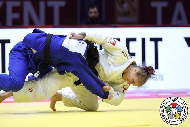 Andreja Leški je na poti do malega finala ugnala tudi Izraelko Inbal Shemesh. FOTO: Ekaterina Polejaeva/IJF