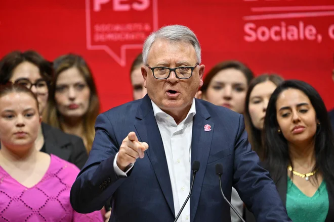 »Evropejci moramo vzeti stvari v svoje roke,« je dejal vodilni kandidat Stranke evropskih socialistov na evropskih volitvah 9. junija Nicolas Schmit. FOTO: Andreas Solaro/AFP