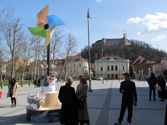 Trimesečna kampanja ozaveščanja o pomenu sonca, vetra, vode in lesa se je začela. FOTO: Borut Tavčar/Delo