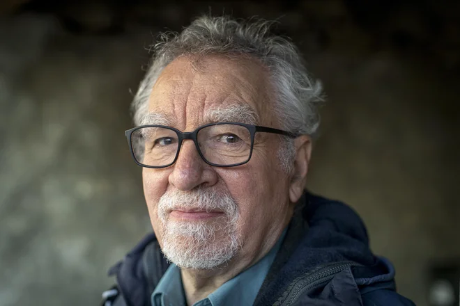 Dr. Matjaž Zwitter, onkolog, prestojnik katedre za medicinsko etiko na Medicinski fakulteti Maribor opozarja na možnosti zlorab zakona o evtanaziji. Foto Voranc Vogel