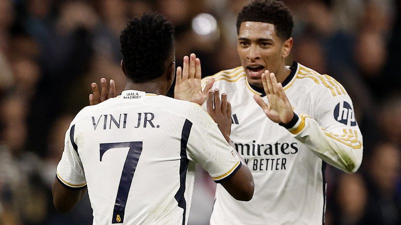 Fotografija: Vinicius Junior in Jude Bellingham sta se veselila gola Real Madrida. FOTO: Juan Medina/Reuters