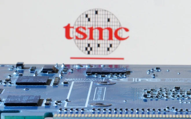 Prevlada tajvanskega TSMC v svetu čipov s polprevodniki je prispevala tudi k neravnovesju znanja na tem področju. FOTO: Dado Ruvić/Reuters