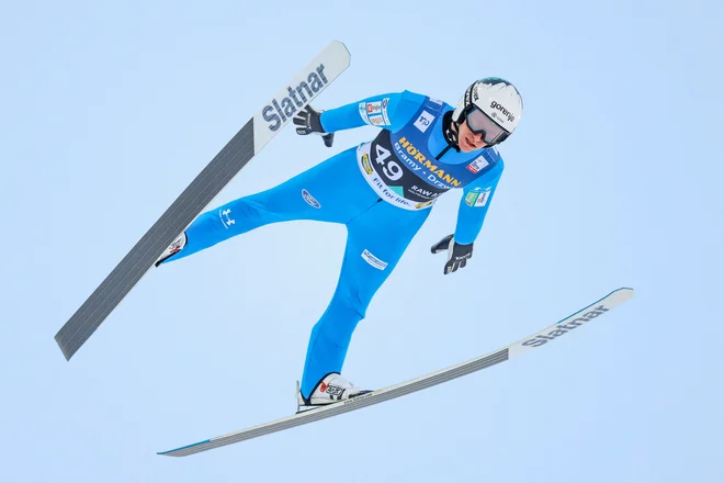 Peter Prevc navdušuje iz skoka v skok. FOTO: Geir Olsen/AFP