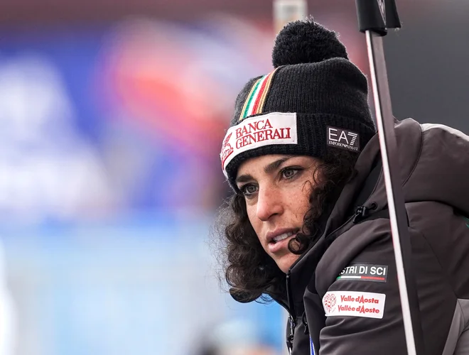 Federica Brignone se še ni predala, za Laro Gut-Behrami pred zadnjo tekmo sventovnega pokala v finalu v Saalbachu zaostaja 95 točk. FOTO: Reuters