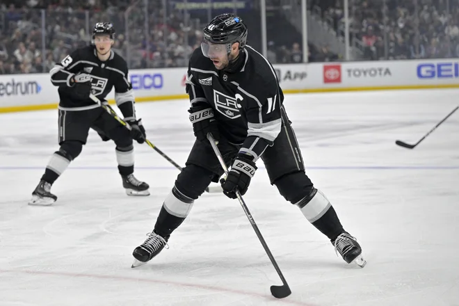 Anže Kopitar s soigralci tokrat ni bil kos zvezdam iz Dallasa. FOTO: Jayne Kamin-Oncea/USA Today