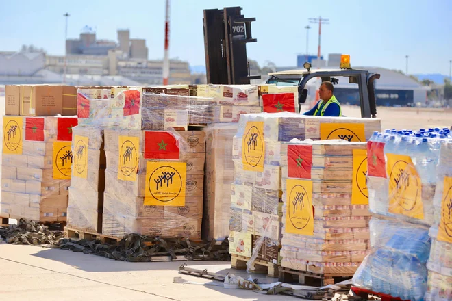 Pomoč iz Maroka FOTO: Moroccan Press Agency/AFP