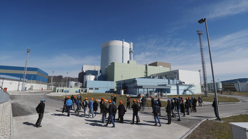 Fotografija: Gradnja druge jedrske elektrarne bo odvisna od stroškovne učnkovitosti. FOTO: Leon Vidic/Delo