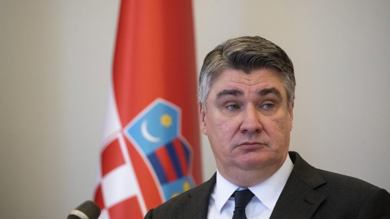 Fotografija: Milanoviću, ki je predsednik Hrvaške od februarja 2020, se sicer pred koncem leta izteče mandat, a datum za predsedniške volitve še ni bil določen. FOTO: Ivana Nobilo/Cropix