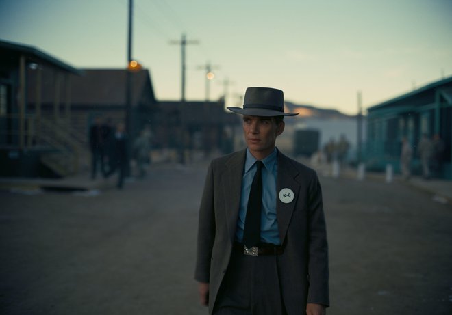 Cillian Murphy kot J. Robert Oppenheimer FOTO: Universal Pictures