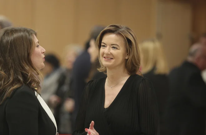 Dinamiko priznanja Palestine je v tem tednu na notranjepolitičnem področju razgibala zunanja ministrica Tanja Fajon. FOTO: Jože Suhadolnik/Delo