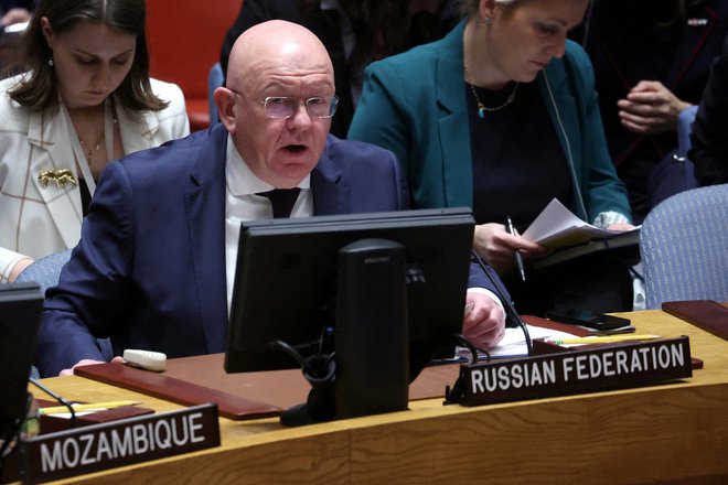 Ruski veleposlanik pri Združenih narodih Vaslij Nebenzija. FOTO: Mike Segar/Reuters