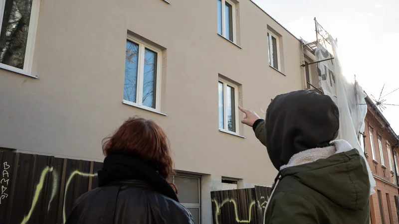 Celovita stanovanjska politika bi zagotavljala rešitve za vse demografske skupine. FOTO: Črt Piksi/Delo