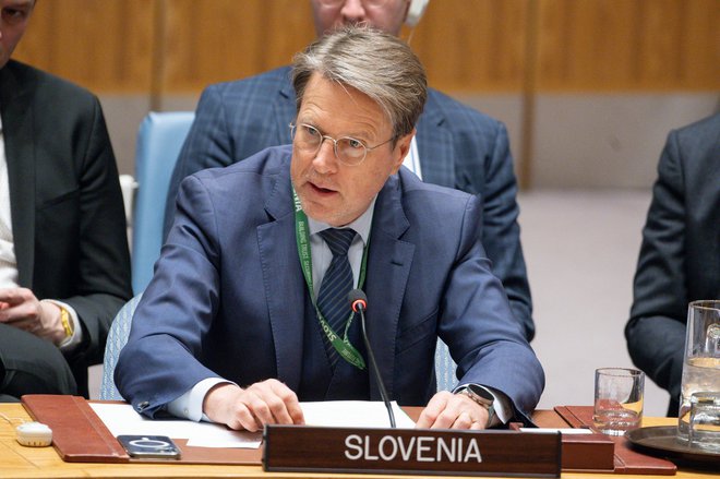 Slovenski predstavnik v varnostnem svetu veleposlanik Samuel Žbogar med glasovanjem za resolucijo o Gazi Foto Eskinder Debebe Un Photo/eskinder Debebe