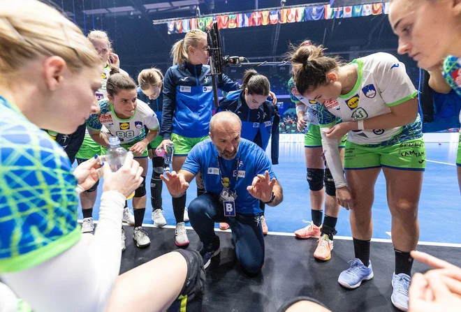 Dragan Adžić je prepričal Slovenke, da je Pariz 2024 dosegljiv. FOTO: Damir Senčar/kolektiff