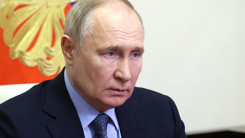 Fotografija: Ruski predsednik Vlladimir Putin naj bi bil v ozadju številnih temačnih procesov sodobnosti.  Foto Mikhail Metzel Via Reuters