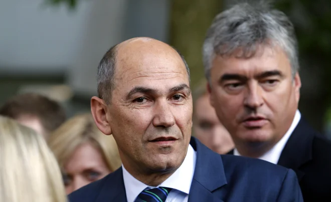 Dolgoletni evropski poslanec Milan Zver je navedel, da si do dokumentacije prizadeva priti že več kot eno leto in da ga ne vodijo predvolilni nameni. FOTO: Matej Družnik/Delo