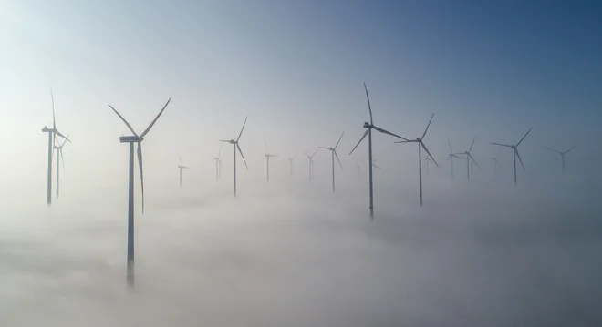 Scenarij, ki zagovarja obnovljive vire energije, bi bil za Slovenijo najcenejši in najbolj primeren. FOTO: Patrick Pleul/AFP
