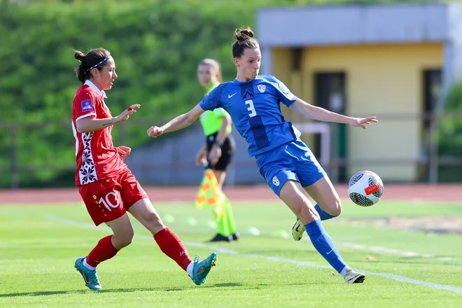 Sara Agrež v akciji. FOTO: Voranc Vogel