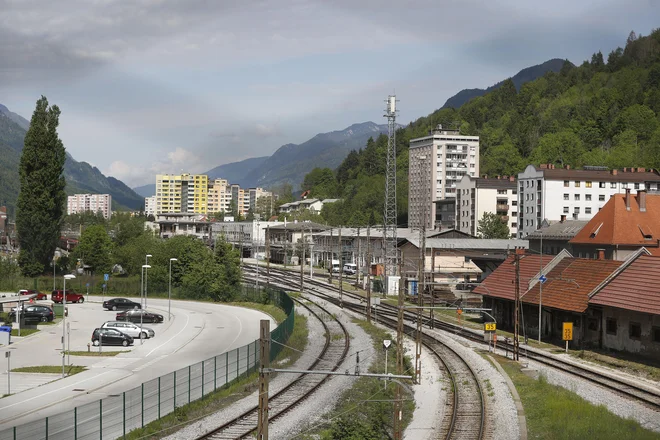 Z ustrezno neodvisno strokovno recenzijo projekta bo mogoče verodostojno dognati, ali je obseg načrtovane investicije upravičen in potreben. FOTO: Leon Vidic/Delo