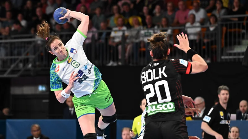 Ana Gros je dosegla kar 11 od 25 slovenskih golov. FOTO: RZS