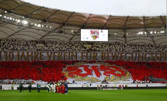 Stuttgart Arena bo gostila tekmo Slovenije in Danske. FOTO: Kai Pfaffenbach/Reuters