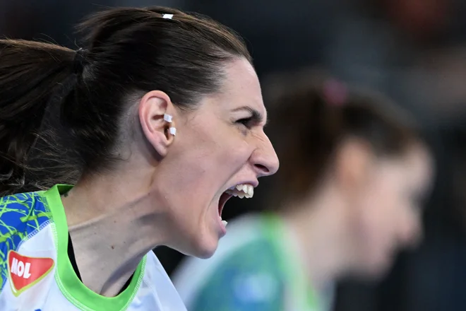 Alja Varagić se je veselila velike zmage. FOTO: Kirill Kudryavtsev/AFP