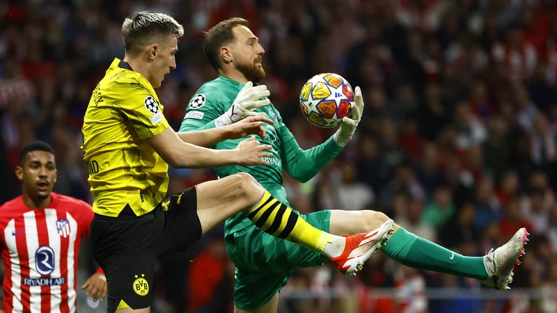 Jan Oblak bo sprejel zanimive izzive v nadaljevanju sezone. FOTO: Susana Vera/Reuters