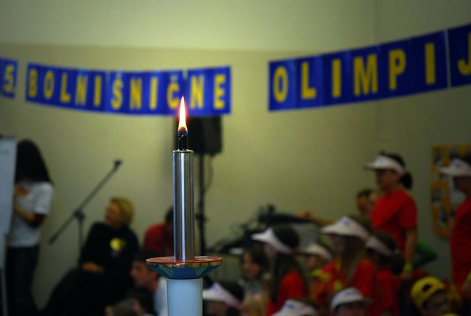 Olimpijski ogenj bodo vnovič prižgali tudi na prizorišču 30. bolnišničnih olimpijskih iger v telovadnici URI Soča
v Ljubljani. FOTO: arhiv Bolnišnične šole
