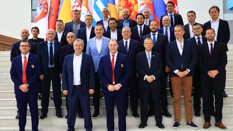 Fotografija: Srečanje je gostil Armand Duka, predsednik Nogometne zveze Albanije in podpredsednik Uefe. FOTO: Nogometna zveza Albanije