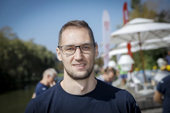 Jan Pokeršnik je s soigralci težavno sezono ACH Volleyja končal z novim naslovom državnega prvaka. FOTO: Jože Suhadolnik