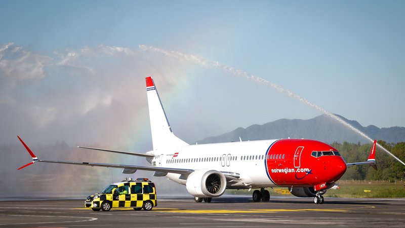 Fotografija: Prek Letališča Jožeta Pučnika Ljubljana je lani potovalo skoraj 1,3 milijona potnikov ali skoraj za tretjino več kot leto prej. Norwegian bo pripomogel k rasti. FOTO: STA