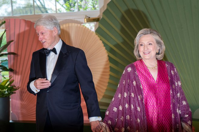 Bodo. v prihodnosti sodili tudi drugim ameriškim predsednikom in predsedniškim kandidatom? Na fotografiji Bill in Hillary Clinton. Foto Bonnie Cash/Reuters