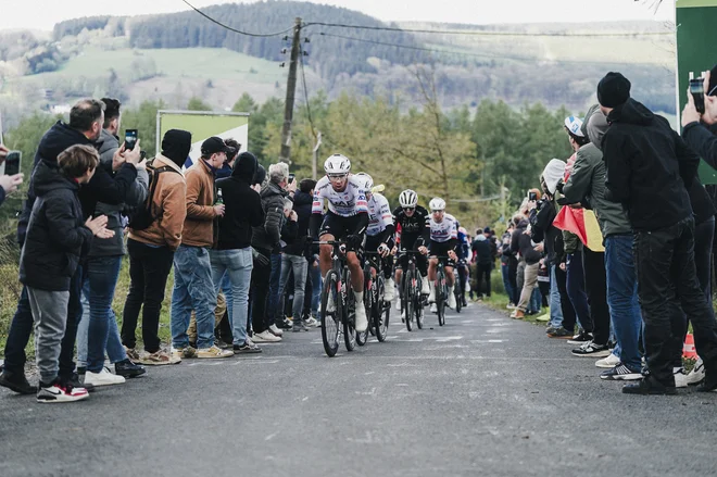 Domen Novak na letošnjem kolesarskem spomeniku Liege - Bastogne - Liege. FOTO: Gaëtan Flamme A.s.o./gaëtan Flamme