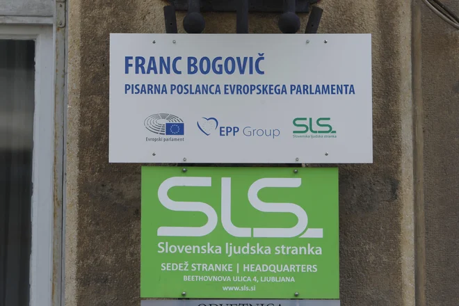 Čeprav jim prve javnomnenjske ankete za zdaj ne kažejo preboja v Bruselj, je Bogovič glede rezultata, ki ga lahko stranka doseže na evropskih volitvah, optimističen. FOTO: Leon Vidic/Delo 
