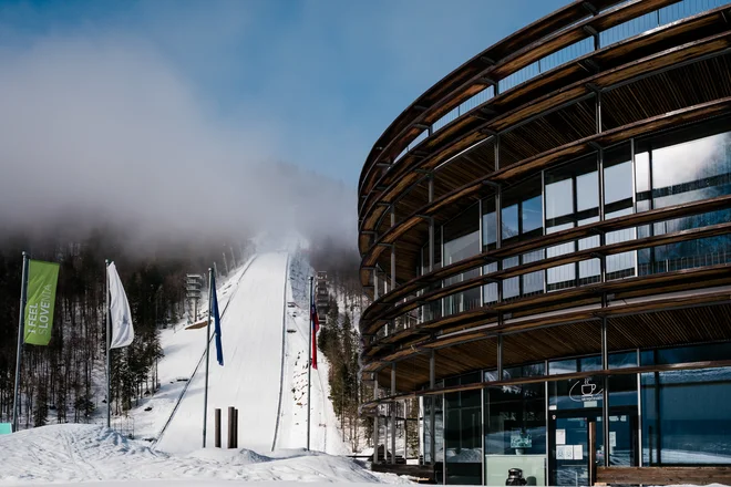 Nordijski center Planica je moderen skakalno-tekaški center v Planici. FOTO: Polona Avanzo