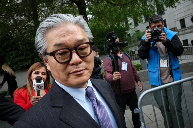 Hwangov prvi sklad Tiger Asia Management je v preteklosti nezakonito uporabljal notranje informacije za trgovanje z delnicami kitajskih bank in za to plačal več kot 60 milijonov ameriških dolarjev globe. FOTO: Brendan Mcdermid/Reuters