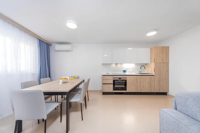 Trisobno 68,88 m² veliko stanovanje (B6) za 337.424,70 EUR. FOTO: Stoja Trade