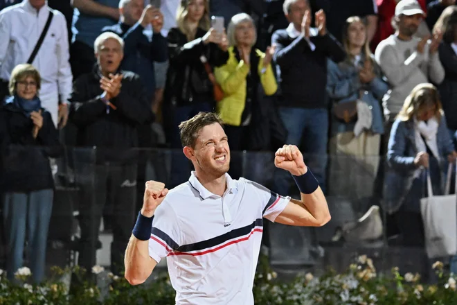 Nicolas Jarry je sedemkrat igral v finalih turnirjev, prav vsakič na pesku. FOTO: Andreas Solaro/AFP